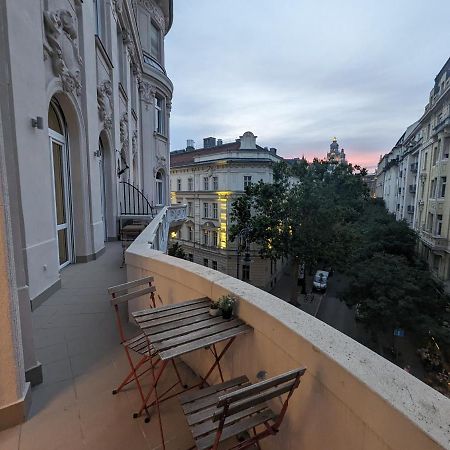 120M2 Luxury Hollywood Condo -Cinema -Sauna -Hot Tub - Downtown Budapest Exterior foto